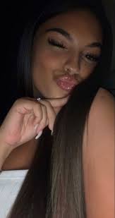 Profil de Elisa Ernst (elisaernst1)