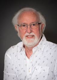 Robert Kain's Instagram, Twitter & Facebook