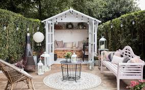 A small garden space doesn't mean you can't have the garden you want. How To Decorate Your Garden Shed 6 Easy Ideas To Spruce It Up