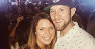 Couple Fell In Love After Meeting During Route 91 Harvest Festival  Shooting, Now They're Married With Two Kids