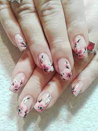 Pin By Alina On Hair Beauty Cherry Blossom Nails Floral Nail Art Cherry Blossom Nails Design