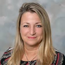 Deanna Oster's Instagram, Twitter & Facebook