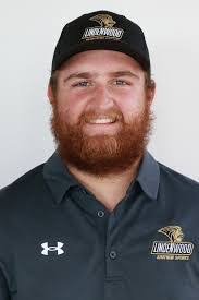 Gavin Navarro's Instagram, Twitter & Facebook