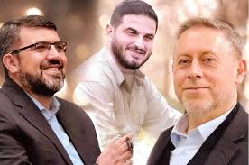 نستذكرهم في هذا اليوم ليبقوا نور دربنا وقنديل عتمتنا ونهديهم المباركة  الفاتحة 💔