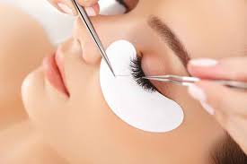 Eyelash extension yang digunakan biasanya lembut dan halus. 6 Fakta Eyelash Extension Yang Penting Untuk Diketahui Alodokter