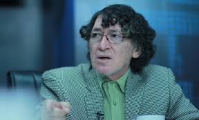 Galeas señala que sistema judicial dejó libre a acosador de periodista, por  ser arenero