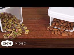 Zeste | avec recettes zeste, découvrez des recettes faciles de chefs, des dossiers thématiques ainsi que des trucs et astuces biscuits sandwichs à la noix de coco et au caramel (tartinade kaya). Comment Conserver Vos Noix Zeste Youtube