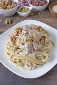 Linguine Al Pesto Di Noci Fatto In Casa Da Benedetta Rossi Ricette Linguine Ricette Ricette Carne Di Maiale