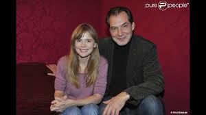 Isabelle Carre Et Samuel Labarthe Complices Et Souriants Lors De La Conference De Presse De La Piece Pensees Secretes Jouee Au Theatre Montparnasse Des Le 19 J Purepeople