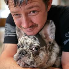 Will momma squirrel return for baby?