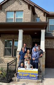 When did david weekley start building in houston? David Weekley Homes Celebrates 100 000 Closing Houston Style Magazine Urban Weekly Newspaper Publication Website