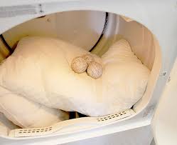 How To Wash And Whiten Your Old Yellowed Pillows Diy Cleaning Products Household Cleaning Tips Wash Pillows