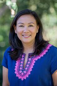 Melissa Buckner's Instagram, Twitter & Facebook