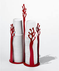 Porta confetti con bicchiere di plastica. I Mobili Mare Casa Design