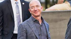 Jeffrey preston bezos is an american business magnate, media proprietor, and investor. Jeff Bezos Vermogen So Reich Ist Der Grunder Von Amazon Wirklich