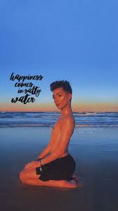 Flower child spring is finally here and i'm so pumped for the beautiful weather and all the pretty. James Charles Make Up Wallpapers Wallpaper Cave