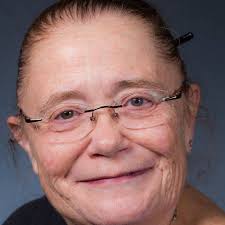 Rebecca Hufford's Instagram, Twitter & Facebook