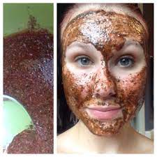 Green Tea Cinnamon And Honey Face Mask Also Makes A Great Scrub Mix 1 Tea Bag Or Green Tea Lea Skin Brightening Mask Baking Soda Face Scrub Honey Face Mask