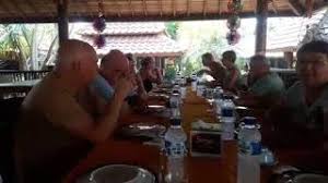 Oleh remember blog april 17, 2021 posting komentar. Perjalananku Rumah Makan Taman Lesehan Dewi Sri Jl Raya Gayaman Mojokerto Cute766