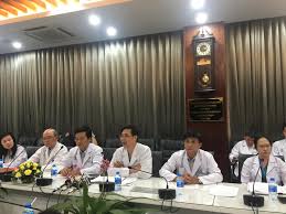 Bs ckii trần thanh linh, phó khoa hồi sức cấp cứu, trưởng đoàn; Bá»‡nh Viá»‡n Chá»£ Ráº«y Len Tiáº¿ng Vá» Viá»‡c Máº¹ Bá»‡nh Nhan Tá»' Bac SÄ© Táº¯c Trach