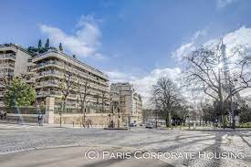 Passing through place d'iéna, place de l'amiral de grasse, place de l'uruguay and place richard de coudenhove kalergi on the way. Avenue D Iena 2 Bedrooms Furnished