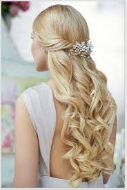 I will be screenshotting all of these, tyvm. 135 Whimsical Half Up Half Down Hairstyles You Can Wear For All Occasions