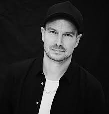 Wagner Living: "d1" by Stefan Diez strengthens back health