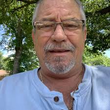 Dany Douthit (@dany.douthit) • Facebook