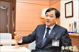 帕劳共和国（英語：republic of palau；帕勞語：beluu er a belau；日语：パラオ共和国），通稱帛琉（英語：palau，旧称belau或pelew），也称帛琉，是位于西太平洋的岛嶼国家。 Snr6htehtiyoxm