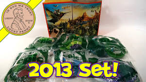 Granted there may be a few missing because (while i have seen alot of movies) i haven't seen everything. Epic Movie 2013 Mcdonald S Happy Meal Toys Set Intro Video Youtube