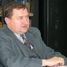 Komisja postawiła na Chmarę