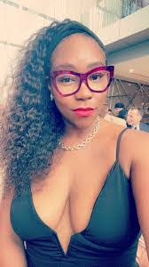 Bailey Shaw's Instagram, Twitter & Facebook