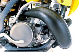 It is the second heaviest bike in the class when compared to the. Two Stroke Tuesday We Test The 2004 Suzuki Rm250 Motocross Action Magazine