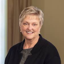 Cominsky Promenade Portraits