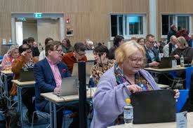 Hyvinvoinnin edistäminen ja Pirkanmaan huumaustapaukset esillä aluevaltuustossa