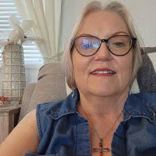 A dinner with Beyonce or $7000