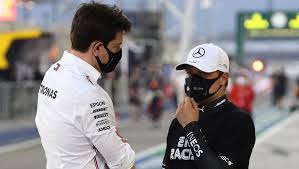 Read his biography, view his personal race results and find out how his team is doing in 2021! Nach Klatsche Gegen Russell Steht Bottas Vor Dem Aus