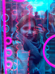 Mad Cyberpunk Vibes From Girlfriend Here Canary Wharf Cyberpunk Vibes Girlfriends