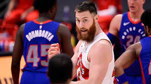 A bizarre injury for an aussie hoops star, a slick play by the angels' shortstop and more. Ng9p5drcwbbh M