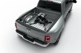 It goes through rigorous testing to assure peak. 2021 Ram Hd Gets New Gooseneck Hitch For Over 31k Towing Power