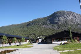 Skjåk tourist lodge is located by the rv.15 road in the middle of bismo, skjåk, midway uabetween lom, stryn and geiranger. Skjak Kommune Skjaakkommune Twitter