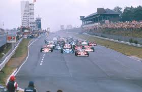 It only displayed a couple of white road posts on a black background to approximate a 3 dimensional road.nürburgring 2 was basically the same game with motor cycle handle instead of a steering wheel. Jochen Mass Formula 1 Ferrari Images Nurburgring 1976