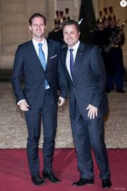 Réécouter xavier bettel, premier ministre luxembourgeoisécouter (2 min). Xavier Bettel Le Premier Ministre Du Luxembourg Et Son Mari Gauthier Destenay Le Grand Duc Et La Grande Duchesse De Luxembourg Assistent Au Diner D Etat Orga Purepeople