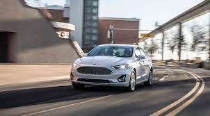 The sprint cup fusion is powered by a big v8, is rear wheel drive, and definitely does not offer any. Ford Fusion Latest News Reviews Specifications Prices Photos And Videos Top Speed