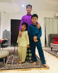 10,729 likes · 4 talking about this. Jarang Anak Bujang Menempel Dekat Bapak Netizen Suka Bonding Johan Anak Sulung