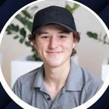 Jack Delorenzo (@theuniversalstandard) • Instagram photos and videos