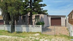 2 bedroom flats to rent in kuilsriver. 3 Bedroom House To Rent In Kuils River Property To Rent
