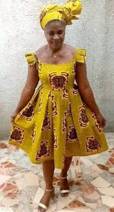 Le pagne ivoirien revient avec un nouveau modèle de plateau cylindrique encore plus durable et adapté à vos bouteilles au prix de 2000f. 900 Idees De Robe En Pagne En 2021 Mode Africaine Robe Africaine Mode Africaine Robe