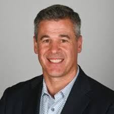 Corey Munson's Instagram, Twitter & Facebook