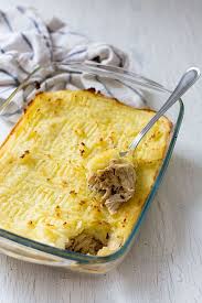 Recette De Parmentier De Poulet Roti Recettes Faciles Recette Pas Cher Recettes Rapides Par Stella Cuisine Recette Parmentier De Poulet Recette Reste De Poulet Recette Hachis Parmentier